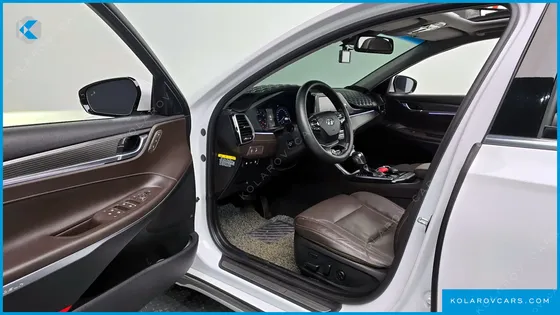 HYUNDAI GRANDEUR 3.0 LPI DSABLED PERSON