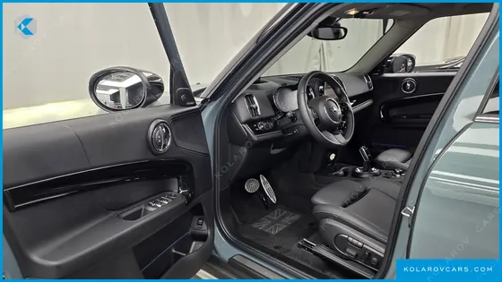 MINI COUNTRYMAN CLASSIC PLUS