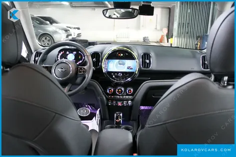 MINI COUNTRYMAN CLASSIC