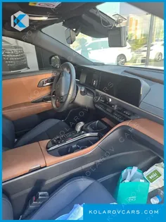 TOYOTA CROWN 2.5 4WD HYBRID