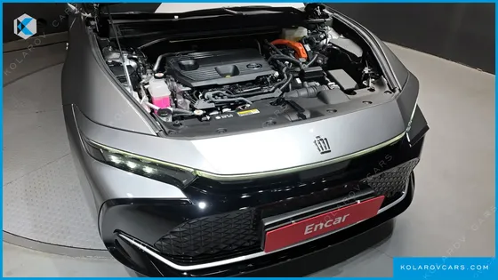 TOYOTA CROWN 2.5 4WD HYBRID