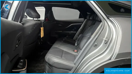TOYOTA CROWN 2.5 4WD HYBRID