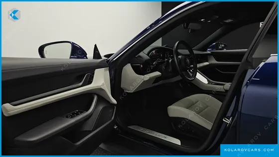 PORSCHE TAYCAN 4S