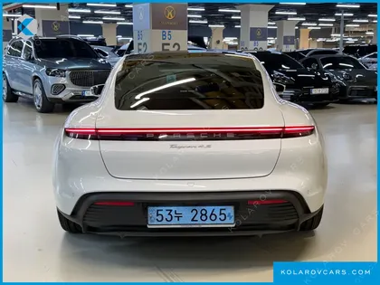 PORSCHE TAYCAN 4S