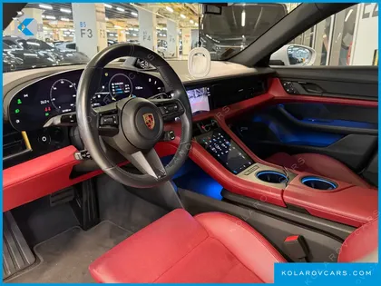 PORSCHE TAYCAN 4S