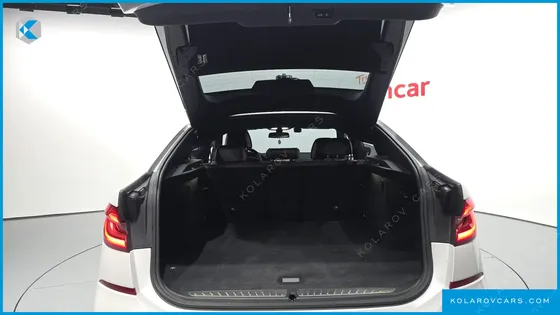 BMW GRAN TURISMO (GT) 620D XDRIVE M SPORT