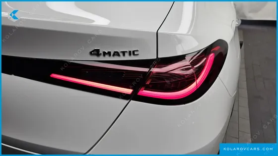 MERCEDES GLC-CLASS GLC300 4MATIC AVNATGARDE COUPE