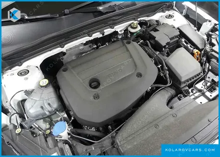 VOLVO XC40 B4 ULTIMATE BRIGHT
