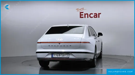 HYUNDAI GRANDEUR 2,5 GASOLINE 2WD
