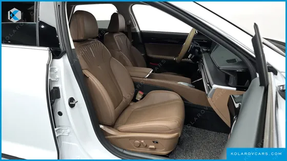 HYUNDAI GRANDEUR 2,5 GASOLINE 2WD