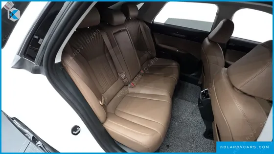 HYUNDAI GRANDEUR 2,5 GASOLINE 2WD