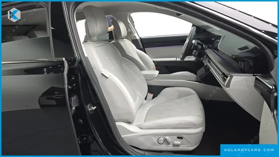 HYUNDAI GRANDEUR 2,5 GASOLINE 2WD