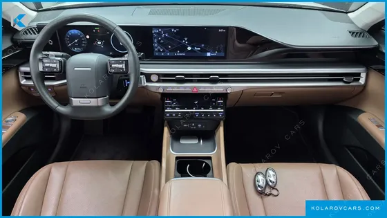 HYUNDAI GRANDEUR 2,5 GASOLINE 2WD