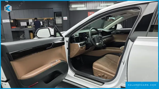 HYUNDAI GRANDEUR 2,5 GASOLINE 2WD