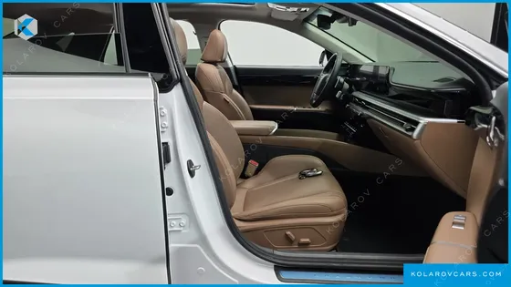HYUNDAI GRANDEUR 2,5 GASOLINE 2WD
