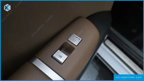 HYUNDAI GRANDEUR 2,5 GASOLINE 2WD