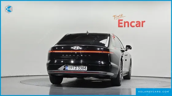 HYUNDAI GRANDEUR 2,5 GASOLINE 2WD