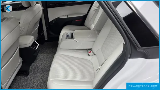 HYUNDAI GRANDEUR 2,5 GASOLINE 2WD