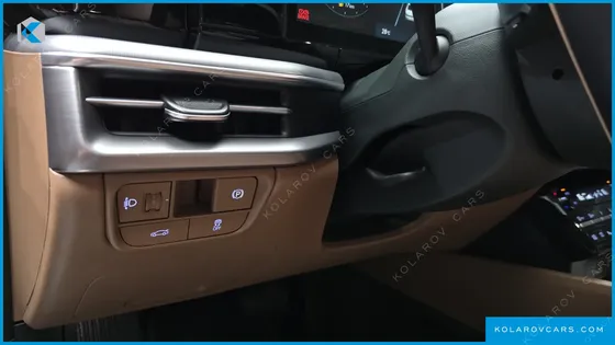 HYUNDAI GRANDEUR 2,5 GASOLINE 2WD