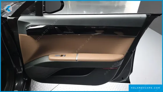 HYUNDAI GRANDEUR 2,5 GASOLINE 2WD