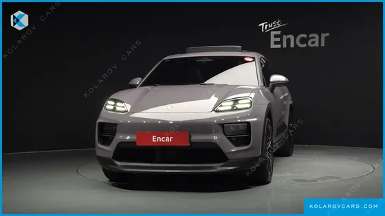 PORSCHE MACAN BASE 4