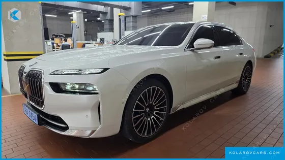 BMW I7 XDRIVE 60 DESIGN PURE EXCELLENCE