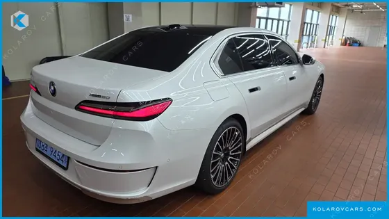 BMW I7 XDRIVE 60 DESIGN PURE EXCELLENCE