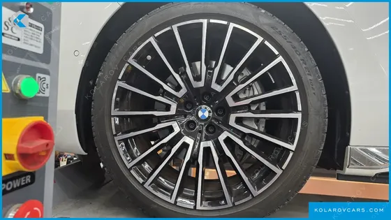 BMW I7 XDRIVE 60 DESIGN PURE EXCELLENCE