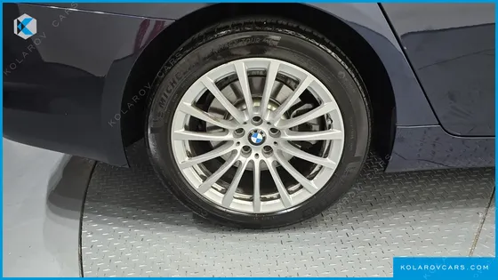 BMW 5 SERIES 520I LUXURY