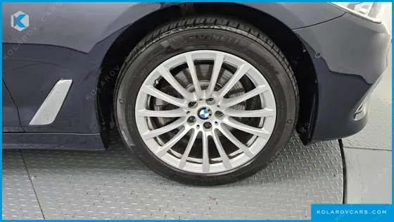 BMW 5 SERIES 520I LUXURY