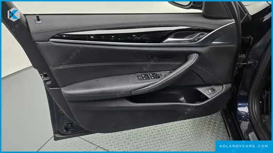 BMW 5 SERIES 520I LUXURY