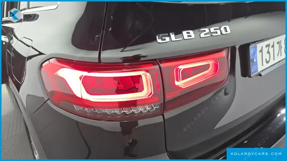 MERCEDES GLB-CLASS GLB250 4MATIC