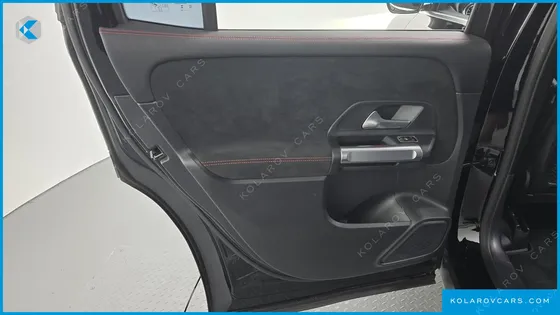 MERCEDES GLB-CLASS GLB250 4MATIC