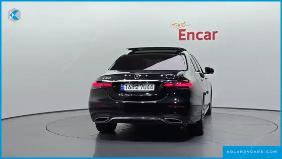 MERCEDES E-CLASS E350 4MATIC AMG LINE