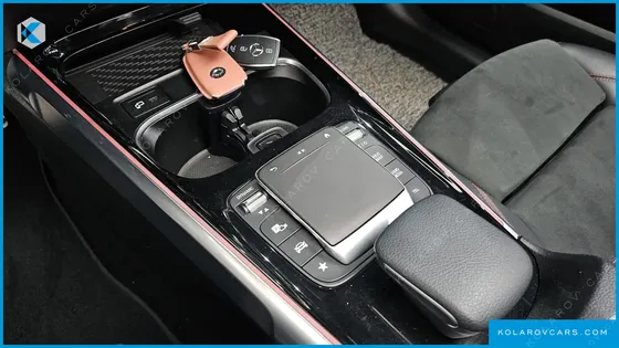MERCEDES GLB-CLASS GLB250 4MATIC
