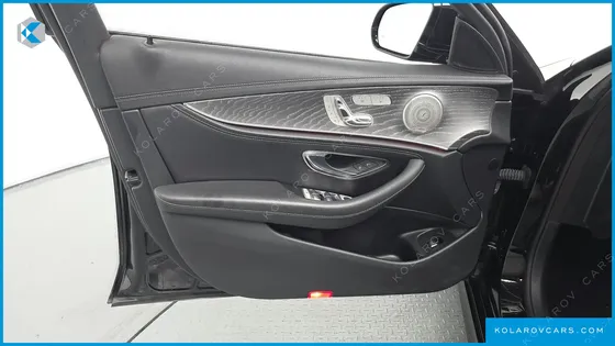 MERCEDES E-CLASS E350 4MATIC AMG LINE