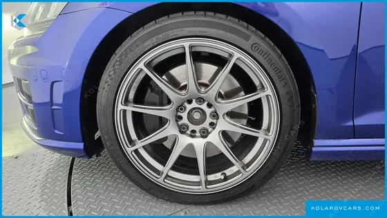 VOLKSWAGEN GOLF 2.0 R