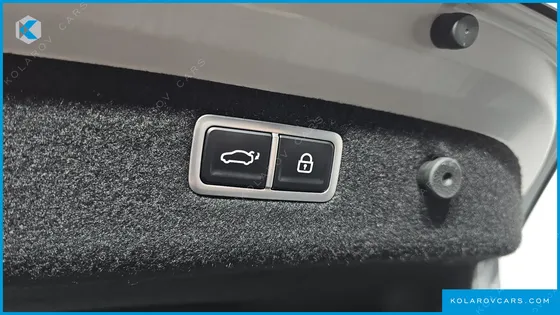 GENESIS G70 GASOLINE 2.0T 2WD