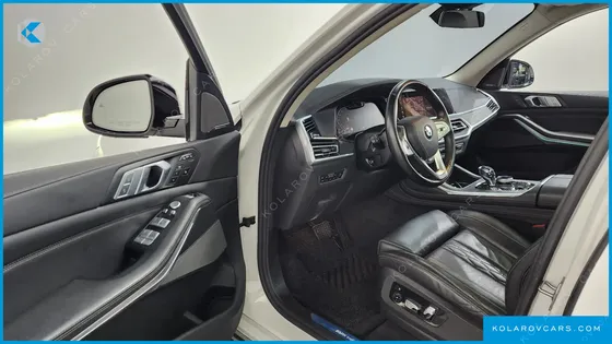 BMW X7 XDRIVE 30D DESIGN PURE EXCELLENT 7-SEATER