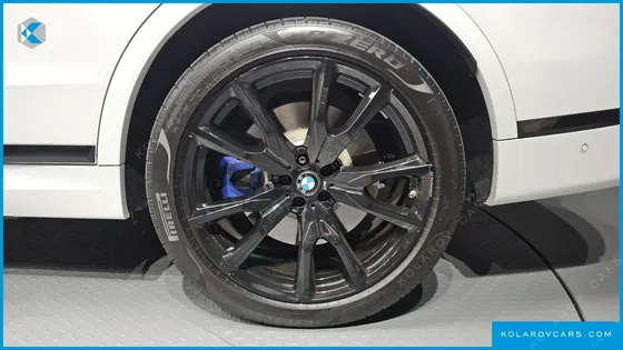 BMW X7 M60I XDRIVE M SPORT 6STR