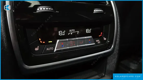 BMW X7 M60I XDRIVE M SPORT 6STR