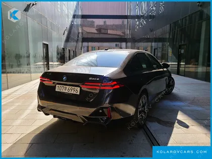 BMW 5 SERIES 530E M SPORT