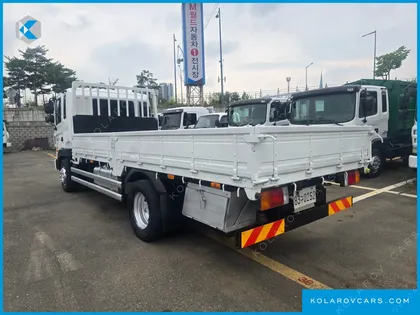 HYUNDAI MEGA TRUCK SUP