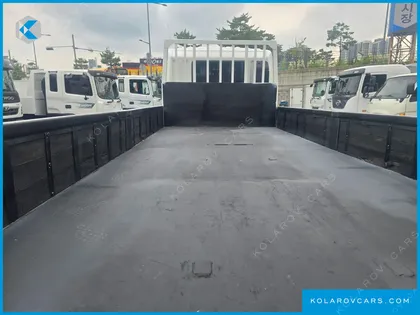 HYUNDAI MEGA TRUCK SUP