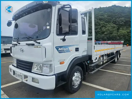 HYUNDAI MEGA TRUCK GOLD