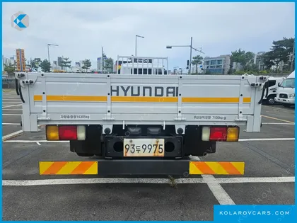HYUNDAI MEGA TRUCK GOLD