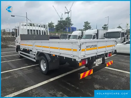 HYUNDAI MEGA TRUCK GOLD
