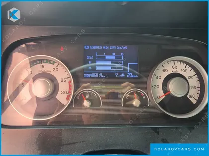 HYUNDAI MEGA TRUCK GOLD