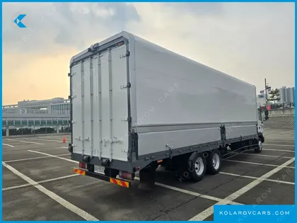 HYUNDAI MEGA TRUCK GOLD