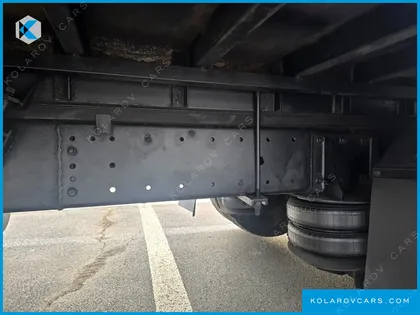 HYUNDAI MEGA TRUCK GOLD